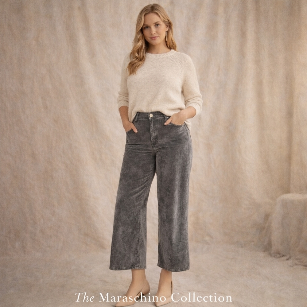 Universal Thread Gray Velvet Sailor Jeans | 17R